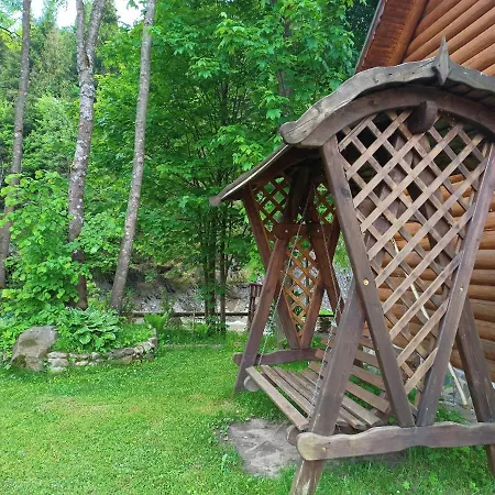 біля річки * Izki