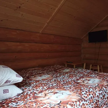 Villa біля річки *