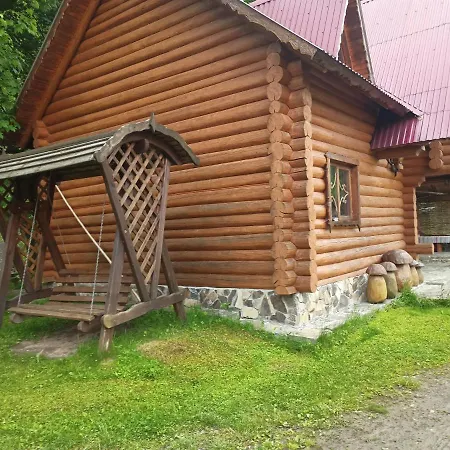 ヴィラ біля річки *